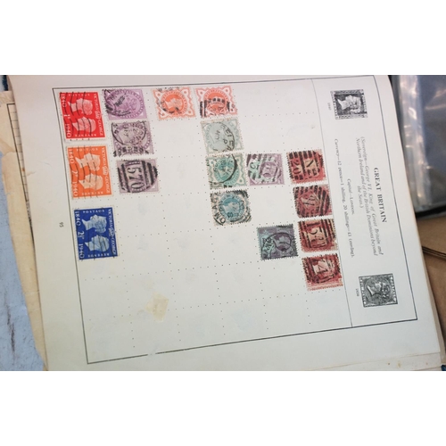 467 - Collection of British, Commonwealth & world stamps contained within albums and loose