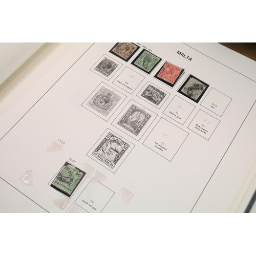 479 - A collection of empty stamp albums to include Simplex examples