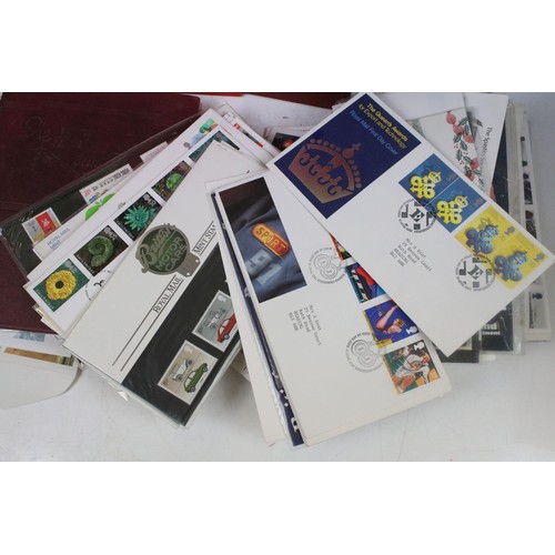 483 - Collection of British First Day covers, including The National Trust and Shakespeare's Globe, Royal ... 