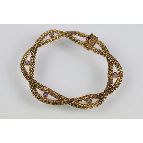 11 - Vintage 9ct gold and amethyst necklace and bracelet jewellery suite. The lot to include a necklace w... 