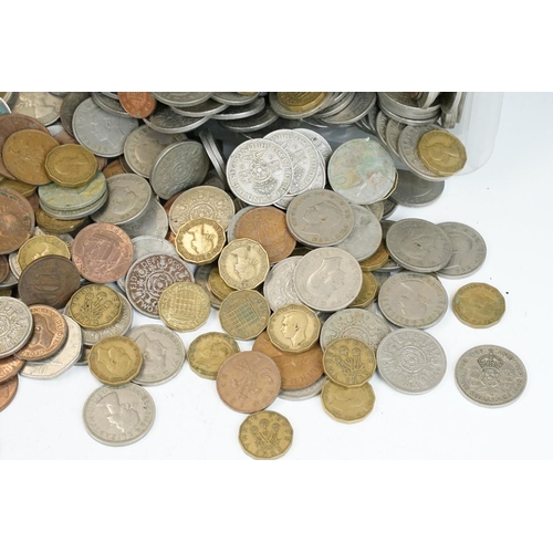 107 - A large collection of British pre decimal coins to include half crowns, florins, sixpences, pennies,... 