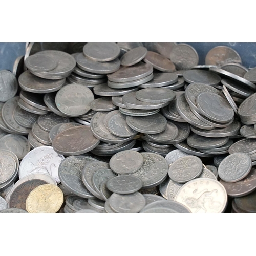 22 - A large collection of British pre decimal coins to include pennies, half pennies, sixpences, threepe... 