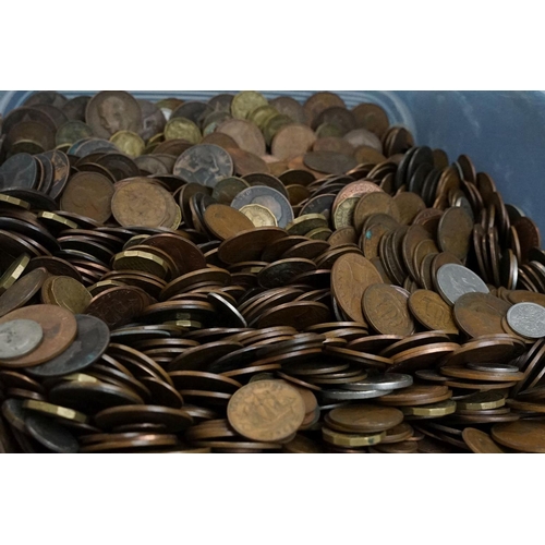 23 - A large collection of British pre decimal coins to include pennies, half pennies, threepences, shill... 