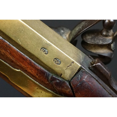 341 - A FLINTLOCK COACHING BLUNDERBUSS by Mewis & Co, with 14 1/2