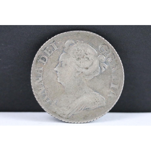 113 - A British Queen Anne 1709 silver shilling coin.