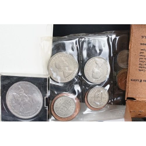 82 - A collection of mainly British circulated and uncirculated coins to include Victorian silver example... 