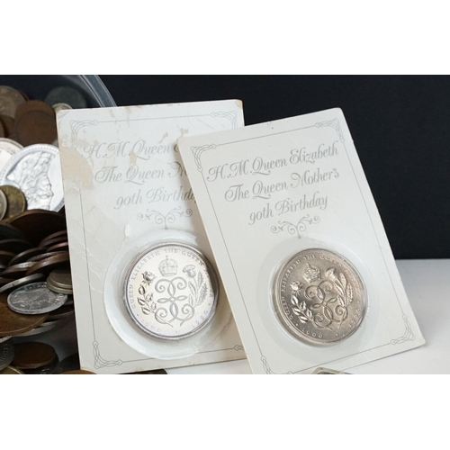 87 - A small collection of British pre decimal and world coins to include silver examples together with a... 