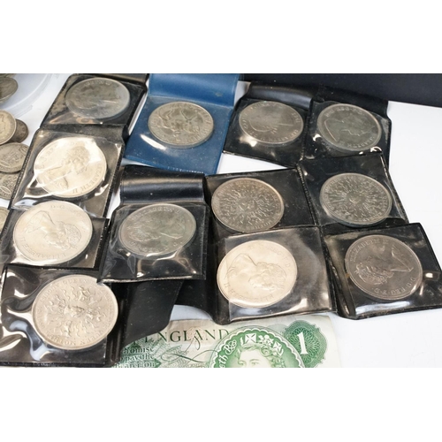 19 - A collection of British decimal and pre decimal coins to include a good quantity of pre 1947 silver ... 