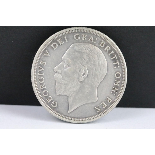 50 - A British King George V 1928 silver Wreath Crown coin.