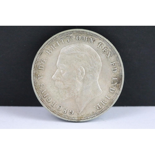 50 - A British King George V 1928 silver Wreath Crown coin.