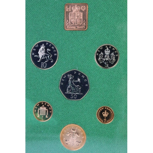 80 - A collection of eleven Royal Mint uncirculated coin year sets to include 1974, 1975, 1977, 1973, 197... 