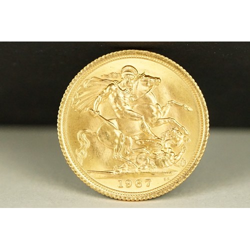 213 - A British Queen Elizabeth II 1967 gold full sovereign coin.