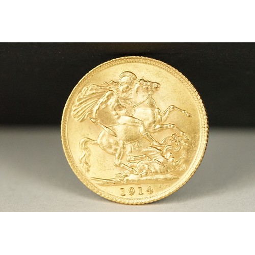 214 - A British King George V 1914 gold full sovereign coin.