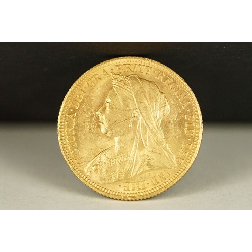 218 - A British Queen Victoria 1894 gold full sovereign coin.