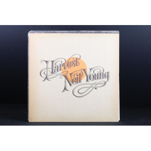 121 - Vinyl - 5 Neil Young LPs to include Zuma (printed inner and lyric insert), Harvest (lyric insert), A... 