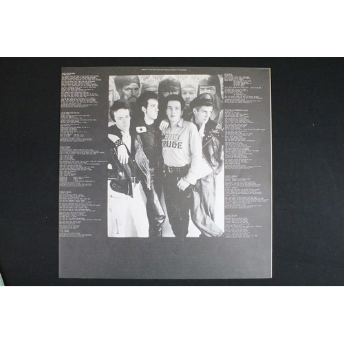 1014 - Vinyl - 2 The Clash Japanese pressing albums to include: The Clash (1979, with printed insert, Epic ... 