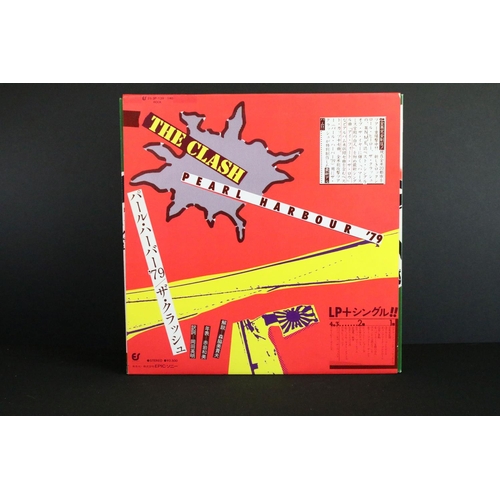 1014 - Vinyl - 2 The Clash Japanese pressing albums to include: The Clash (1979, with printed insert, Epic ... 