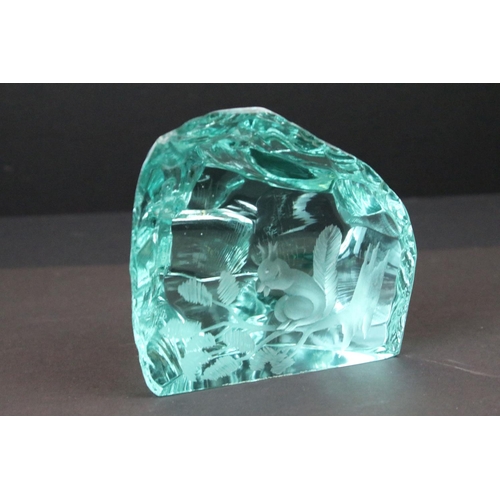 75 - Group of 20th century glassware to include an Okra vase (boxed, approx 16.5cm high), Swedish glass p... 