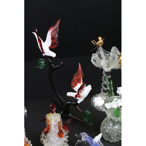 83 - Over 30 Murano glass figures to include Doves, Swans, Dogs, Deer and many more