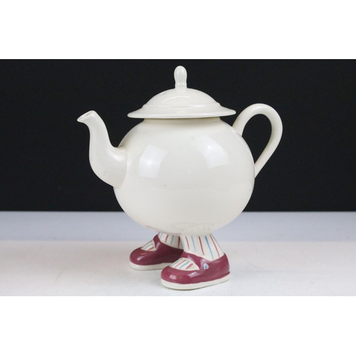 98 - Group of Carlton Ware lustre ware to include a 'walking ware' tea set for one, together with a colle... 