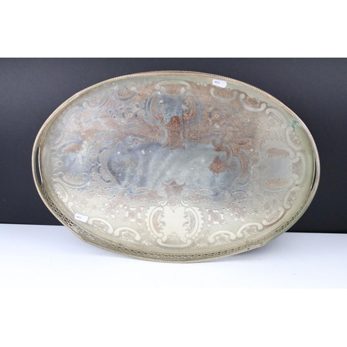 470 - A collection of 100 semi precious stone carved sample eggs housed within four boxes, together with a... 