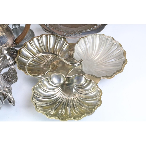 472 - Collection of silver plate and metal ware to include teapots, coffee pot, candlesticks, etc