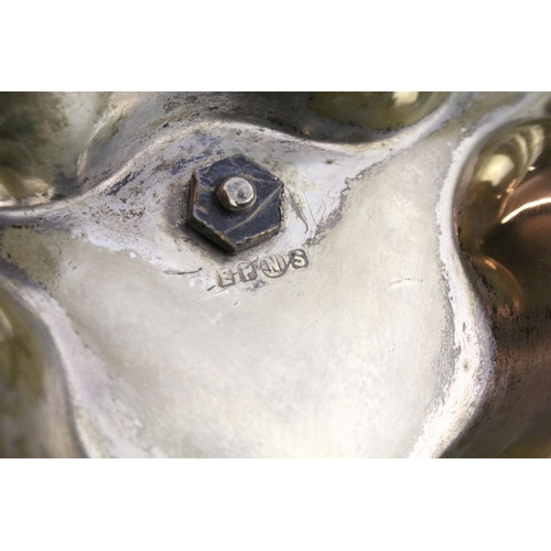 472 - Collection of silver plate and metal ware to include teapots, coffee pot, candlesticks, etc