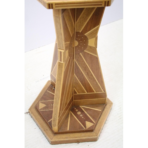 627 - Art Deco marquetry lamp side table of hexagonal form with angular support with sunburst marquetry de... 