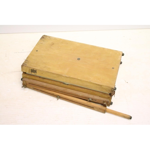 478 - Vintage art box housing Winsor & Newton oil colours set, a further paint set and palette (box measur... 