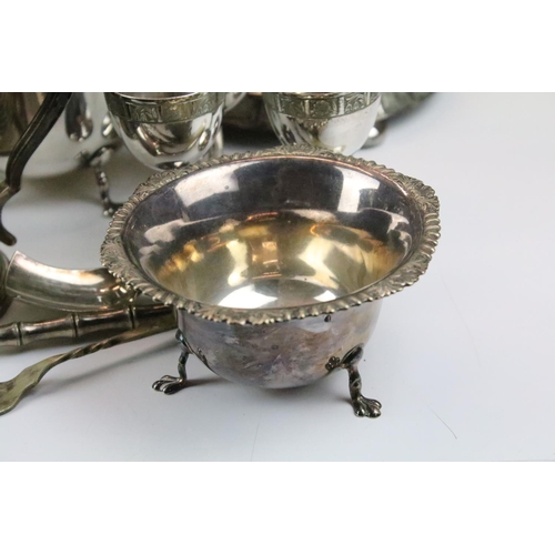 479 - Collection of mixed silver plate to include berry spoons, teapot, coffee pot, tankard, hot water jug... 