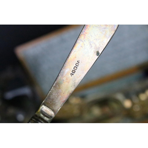 479 - Collection of mixed silver plate to include berry spoons, teapot, coffee pot, tankard, hot water jug... 