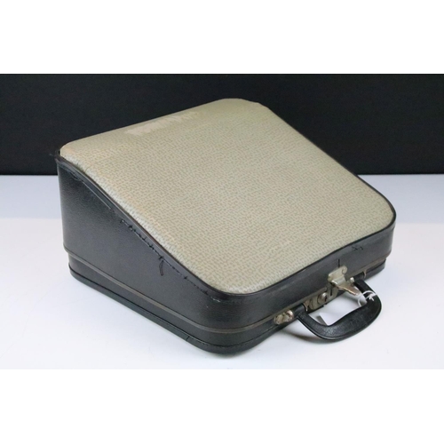 512 - Lilliput childs typewriter, cased