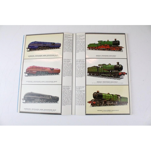 395 - Collection of postcards, cigarette cards, picture cards, first day covers, etc, featuring The Royal ... 