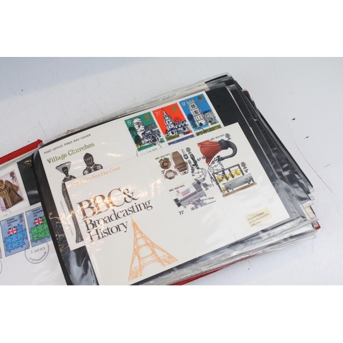 406 - Collection of coins / coin sets to include five proof year sets and a quantity of commemorative crow... 