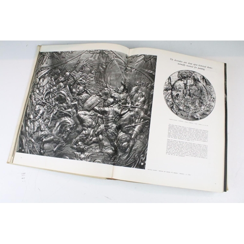 409 - Books - A small collection of books to include hardback art books, featuring 'Treasure of the Louvre... 