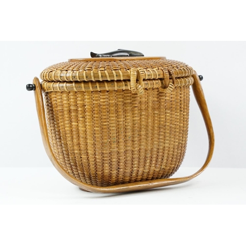 255 - Jose Formosa Reyes - Nantucket basket cocktail purse circa 1951. The purse of woven oval form with w... 