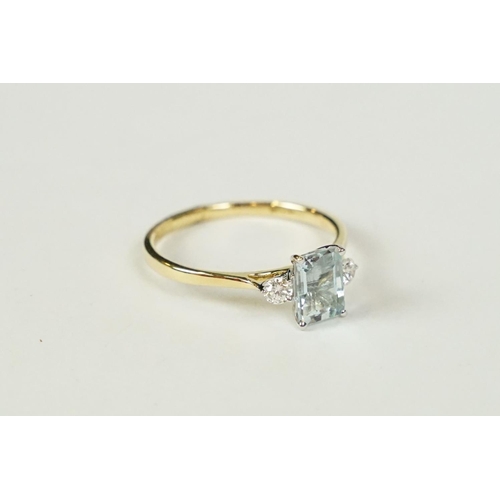 284 - 18ct yellow gold aquamarine and diamond ring, approx. 1 carat