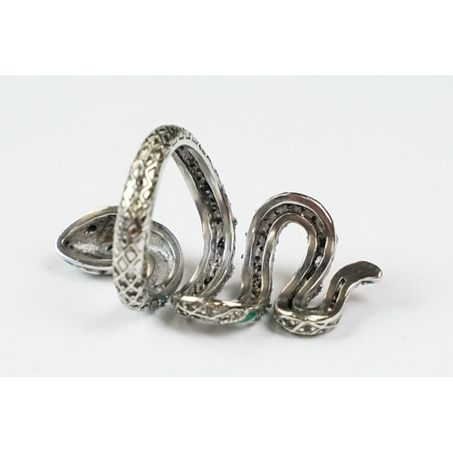 296 - A contemporary 925 sterling silver and enamel ring in the form of a snake, marked 925 to the verso.