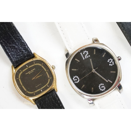 326 - Collection of ladies and gents watches