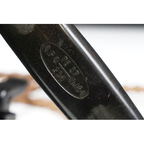 436 - Collection of mineral specimens to include geode, pyrite, crystals and amethyst grapes. Together wit... 