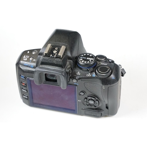 437 - Olympus E-420 digital camera, with Zuiko Digital 14-42mm f/3.5-5.6 lens, with box, manual & accessor... 