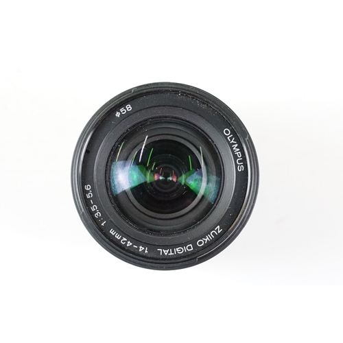437 - Olympus E-420 digital camera, with Zuiko Digital 14-42mm f/3.5-5.6 lens, with box, manual & accessor... 