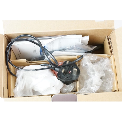 437 - Olympus E-420 digital camera, with Zuiko Digital 14-42mm f/3.5-5.6 lens, with box, manual & accessor... 