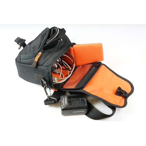 437 - Olympus E-420 digital camera, with Zuiko Digital 14-42mm f/3.5-5.6 lens, with box, manual & accessor... 