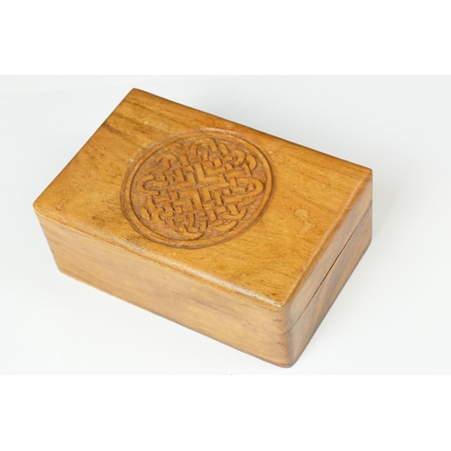 214 - Collection of gilt yellow metal and gold jewellery including brooches and bangles