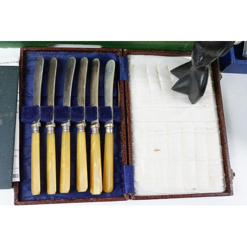 339 - A box of mixed collectables to include turned wooden trinket boxes, Zeiss tripod, GWR rule book and ... 