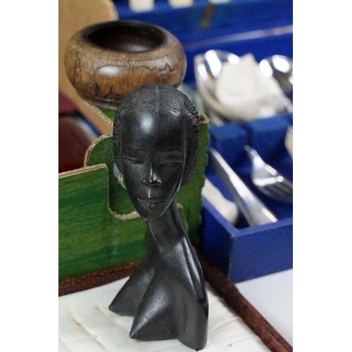 339 - A box of mixed collectables to include turned wooden trinket boxes, Zeiss tripod, GWR rule book and ... 