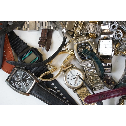 355 - A good collection of ladies and gents wristwatches to include Rotary, Lorus...etc..