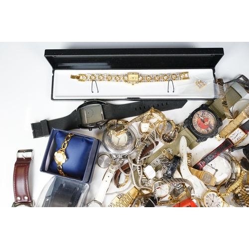 357 - A large collection of ladies and gents watches to include Seiko, Rotary, Lorus...etc.. together with... 