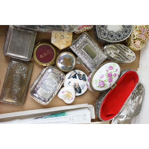 386 - A group of mixed collectables to include pill boxes, watches, fans and a selection of ships menus.